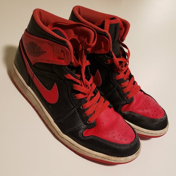 Nike Air Jordan 1 Mid Alternate Bred - US size 9 - used - Black and Fire Red - Picture 1 of 10